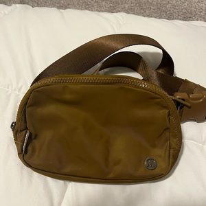 Lululemon belt bag